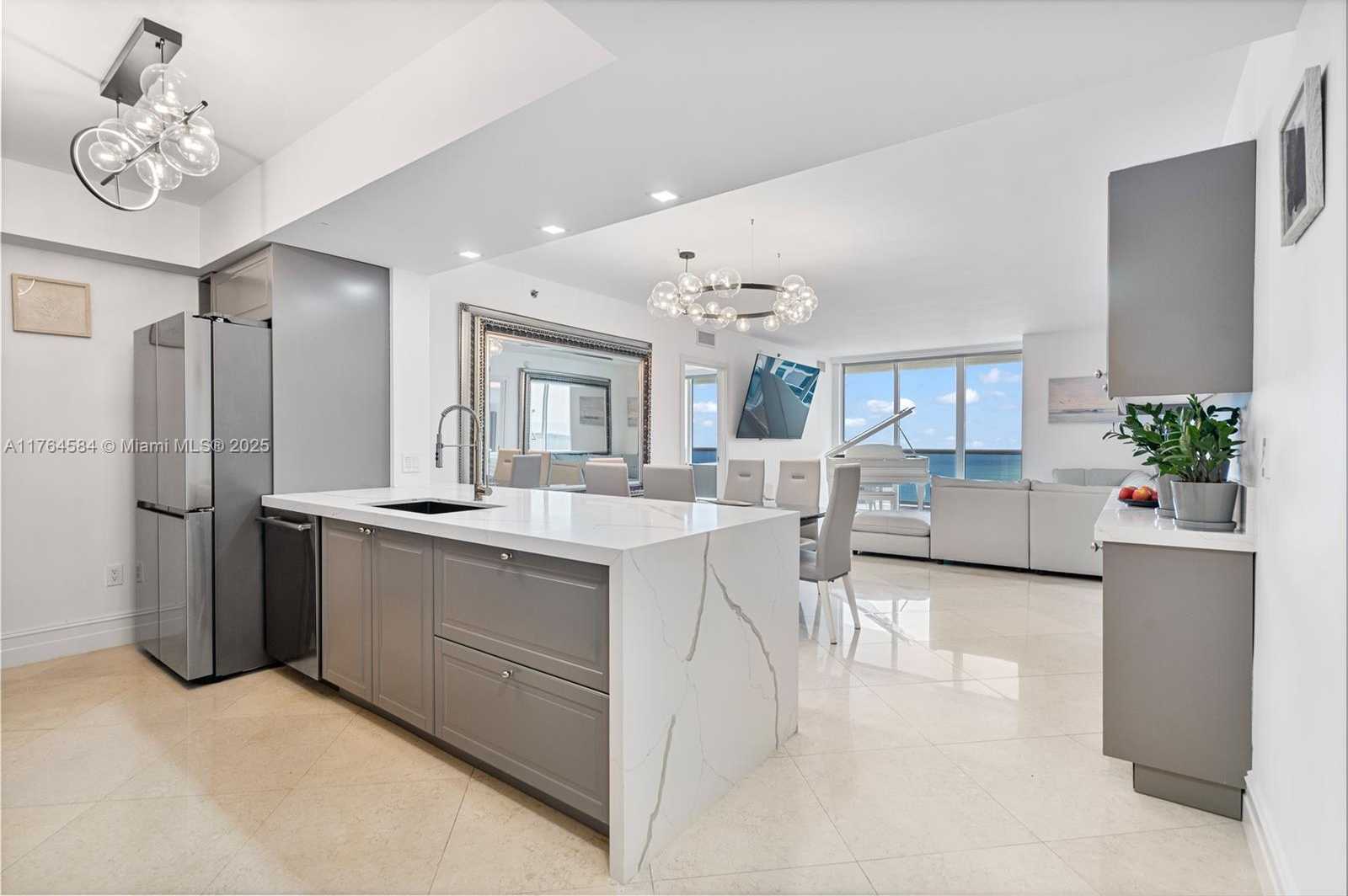 Small Image of 1830 SOUTH OCEAN DR #4304, Hallandale Beach Number 12