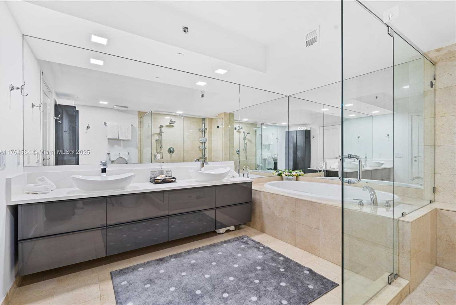 Small Image of 1830 SOUTH OCEAN DR #4304, Hallandale Beach Number 18