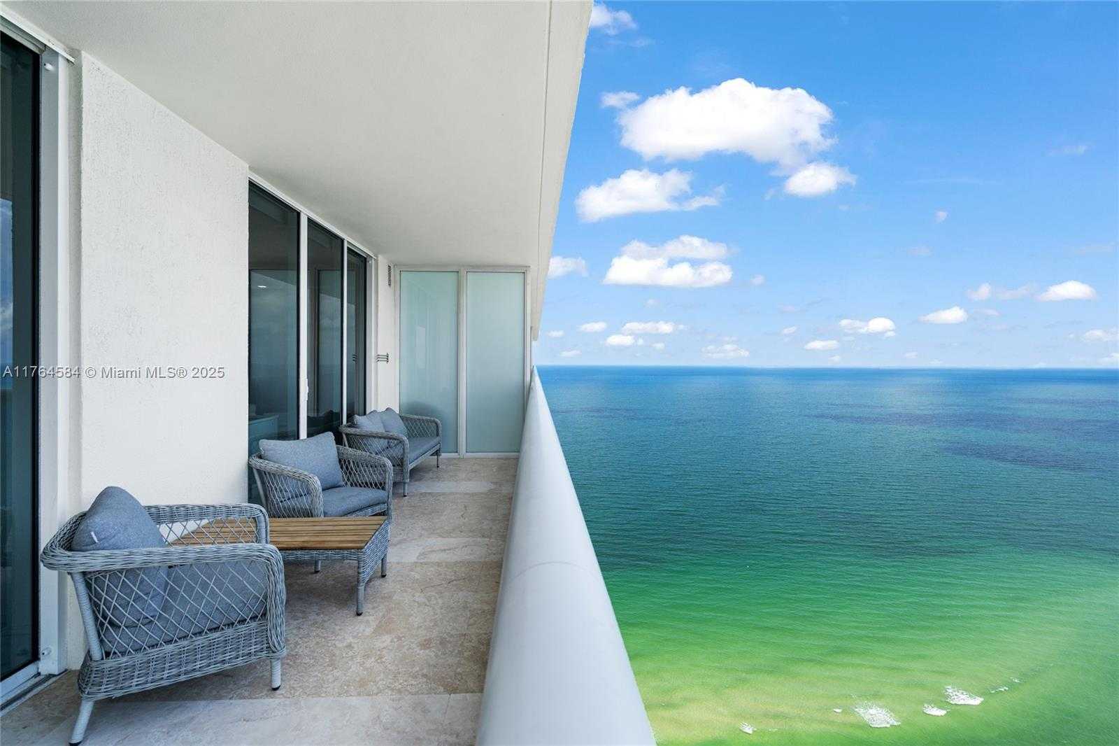 Small Image of 1830 SOUTH OCEAN DR #4304, Hallandale Beach Number 2