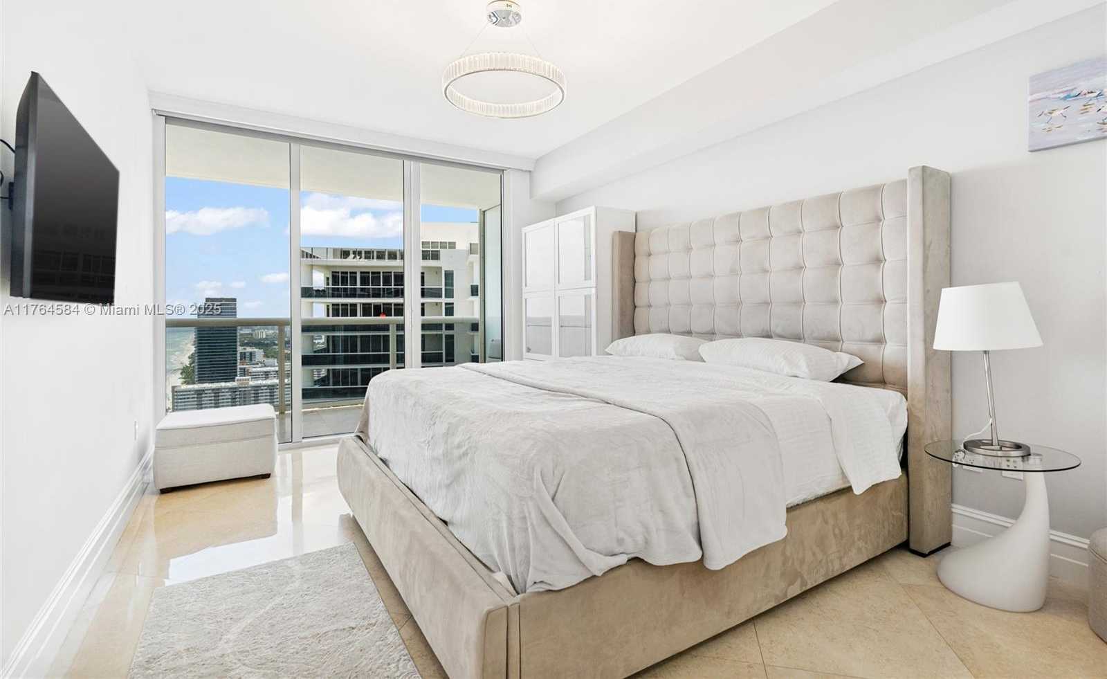 Small Image of 1830 SOUTH OCEAN DR #4304, Hallandale Beach Number 23