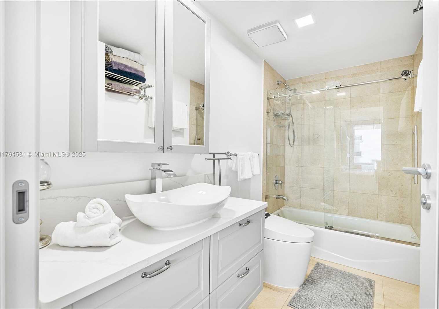 Small Image of 1830 SOUTH OCEAN DR #4304, Hallandale Beach Number 27