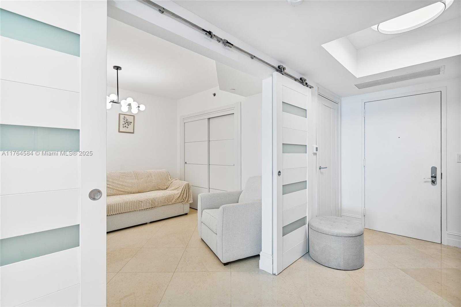 Small Image of 1830 SOUTH OCEAN DR #4304, Hallandale Beach Number 29