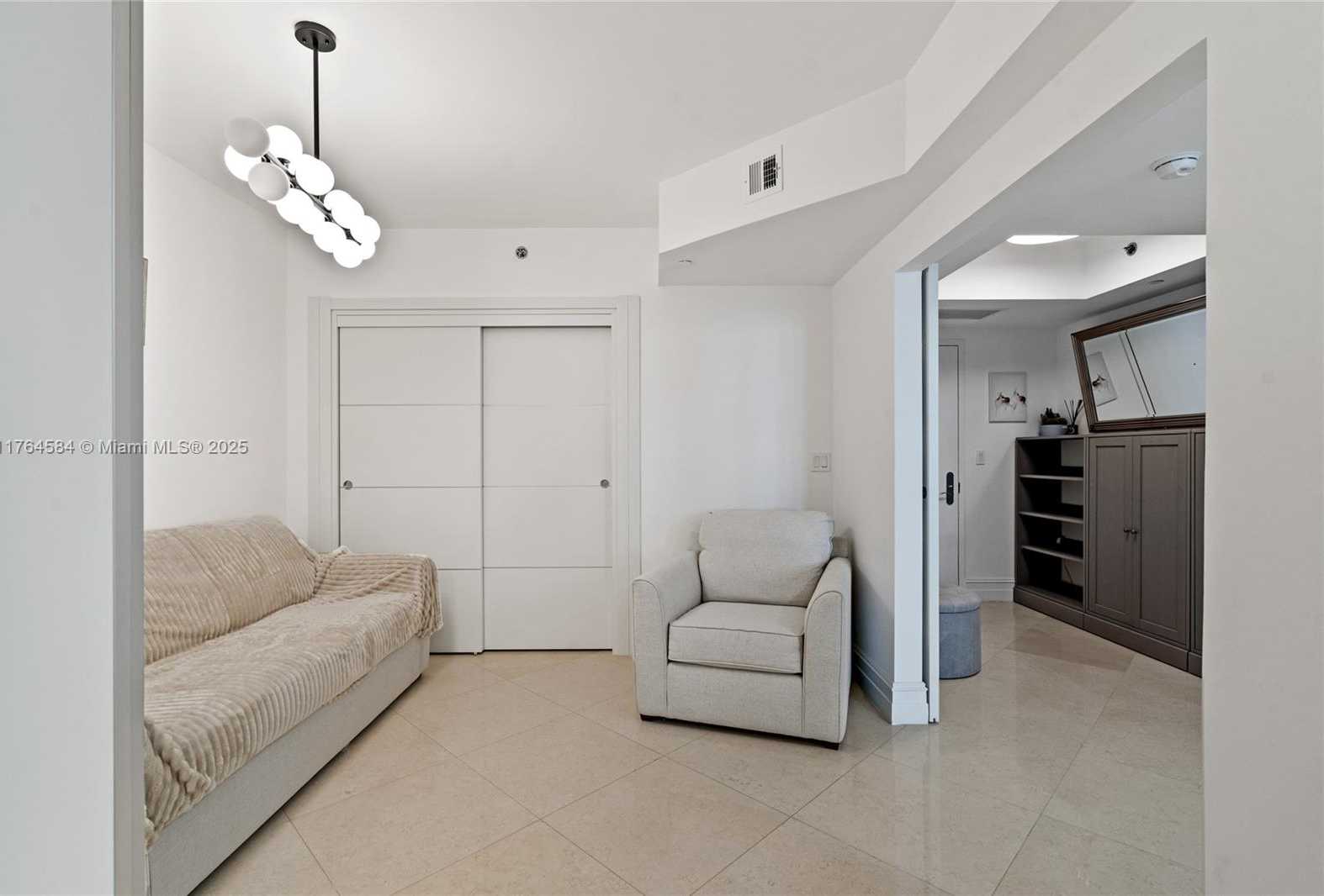 Small Image of 1830 SOUTH OCEAN DR #4304, Hallandale Beach Number 32