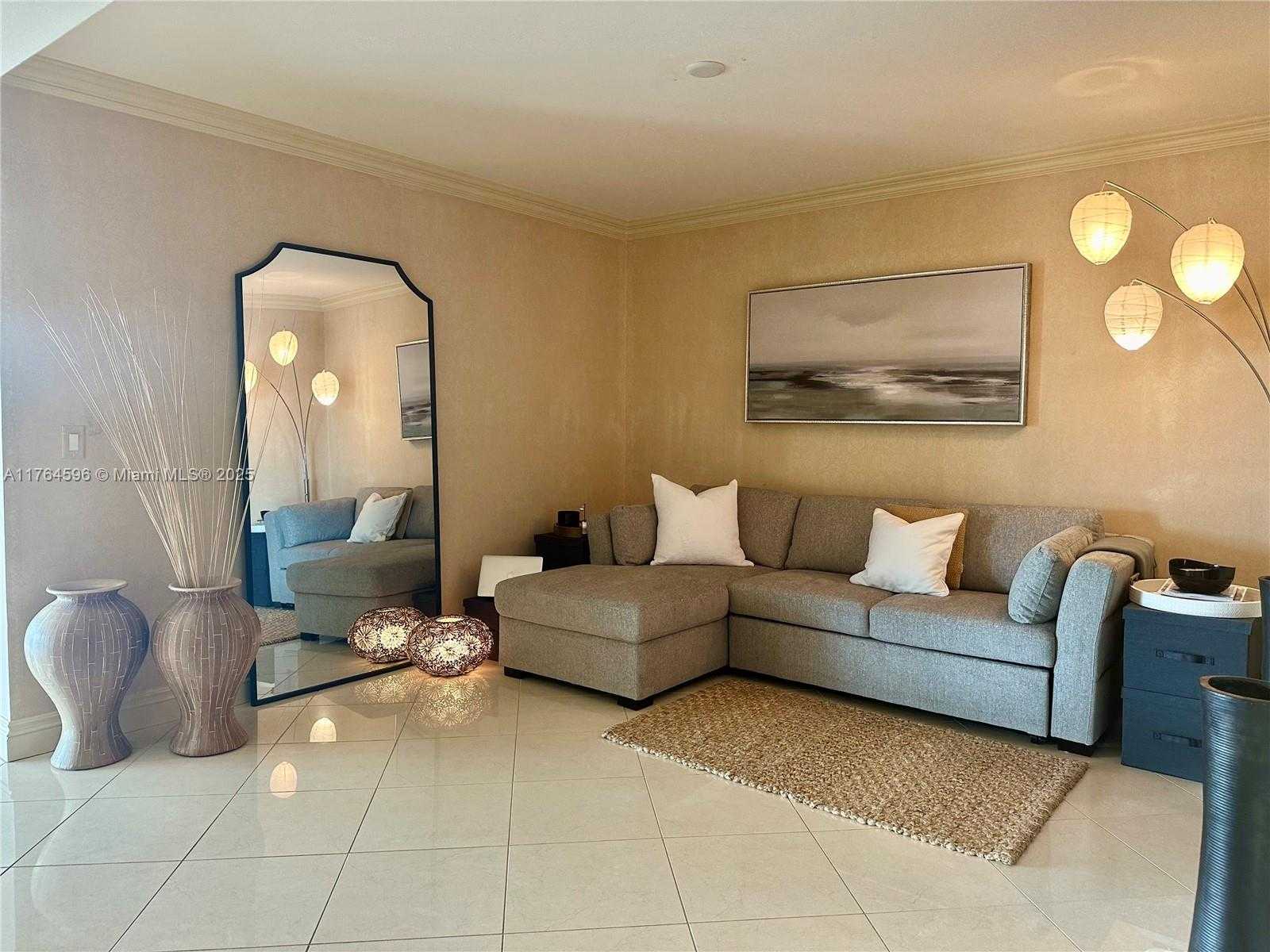 Small Image of 16500 COLLINS AVE #1954, Sunny Isles Beach Number 12