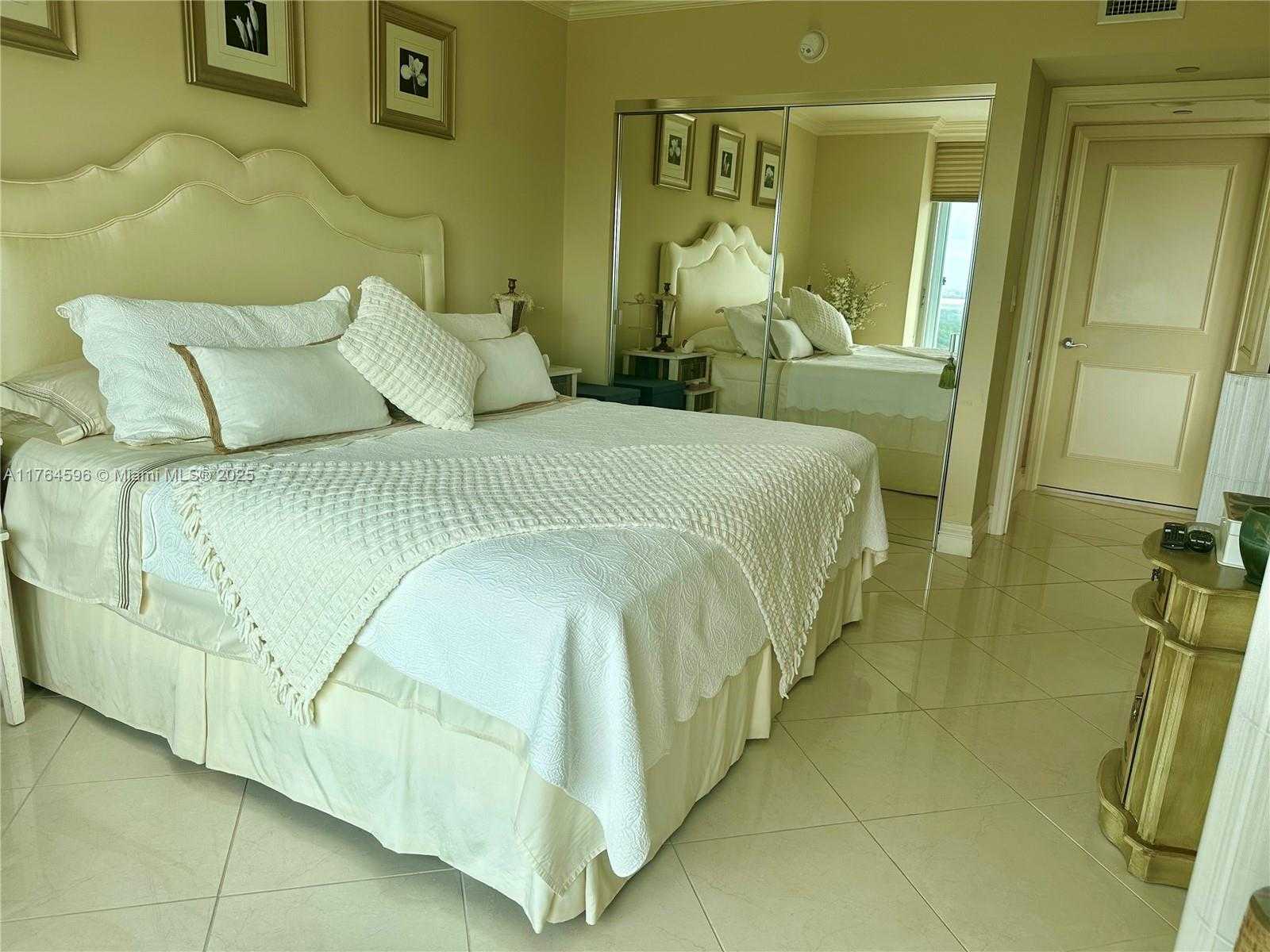 Small Image of 16500 COLLINS AVE #1954, Sunny Isles Beach Number 37