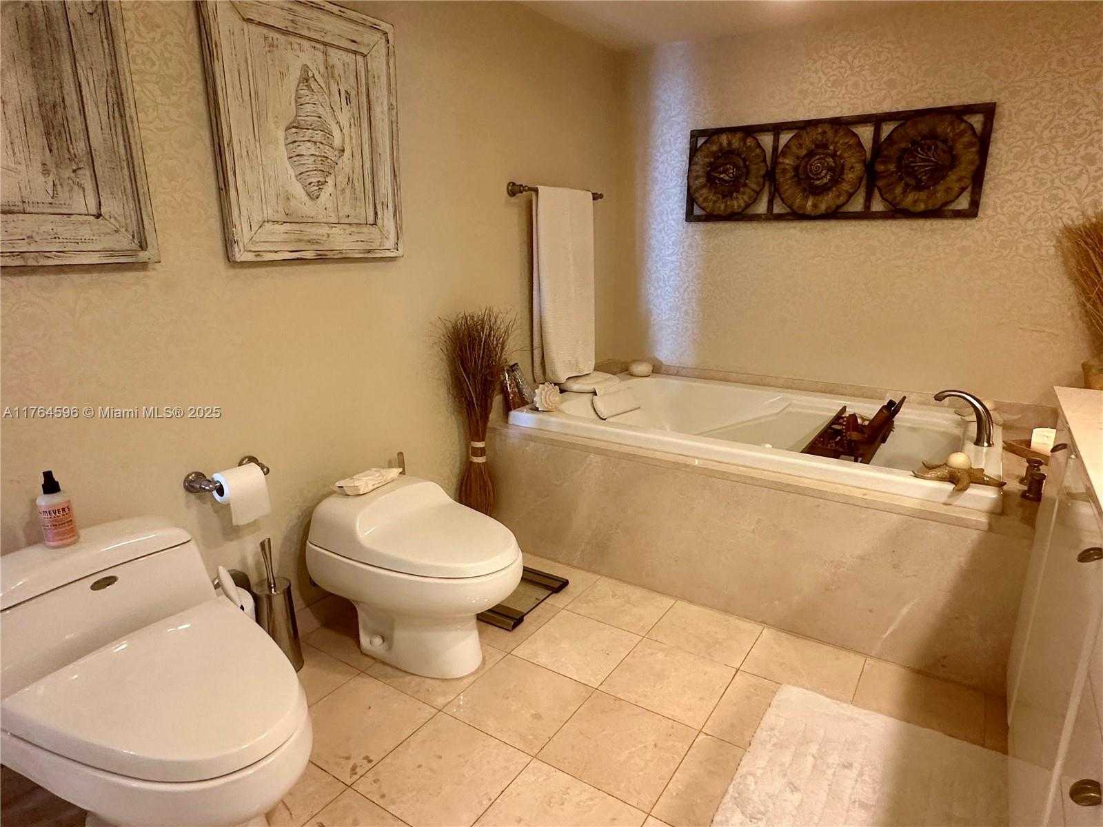 Small Image of 16500 COLLINS AVE #1954, Sunny Isles Beach Number 57