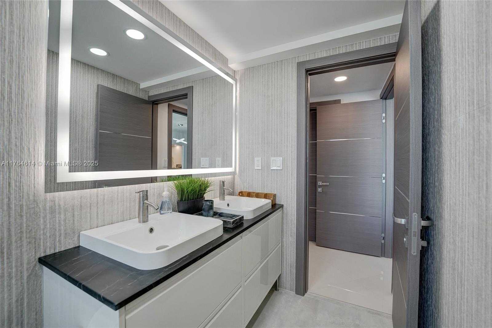 Small Image of 4001 SOUTH OCEAN DR #16P, Hollywood Number 10