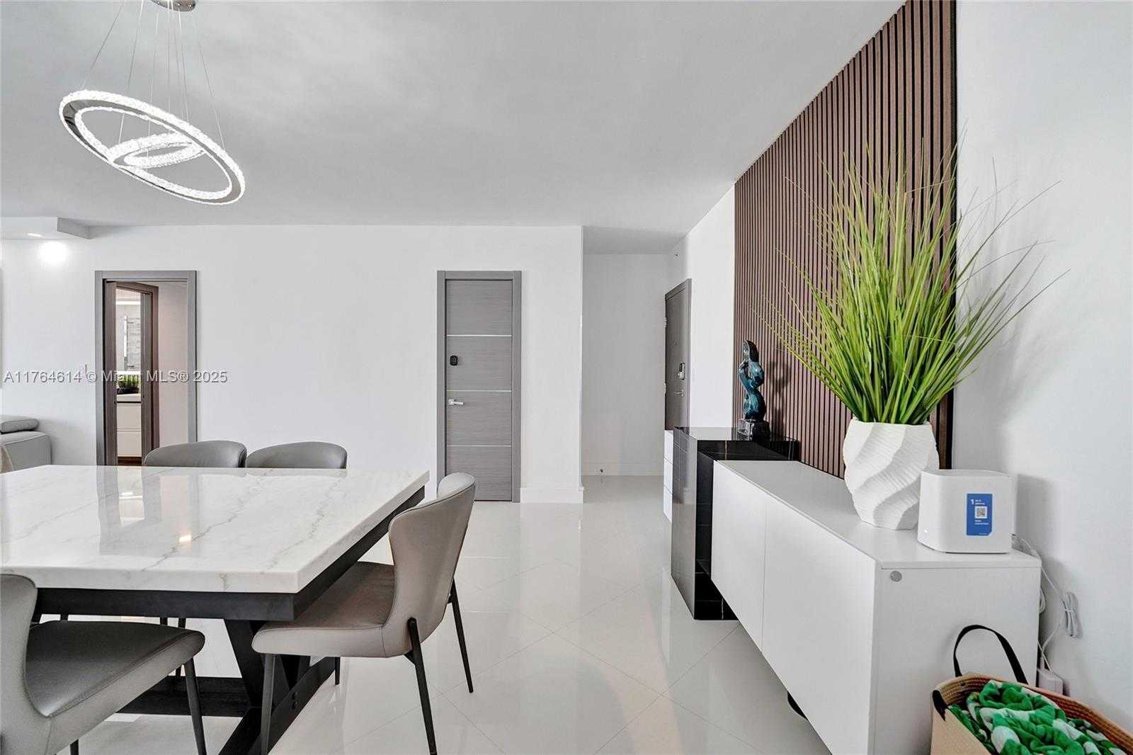 Small Image of 4001 SOUTH OCEAN DR #16P, Hollywood Number 16