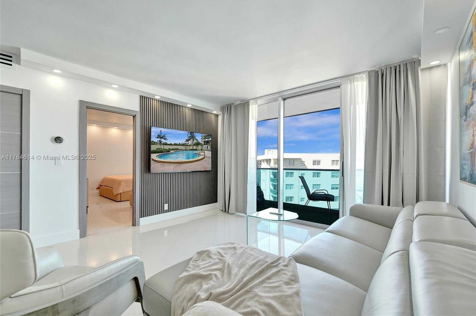 Small Image of 4001 SOUTH OCEAN DR #16P, Hollywood Number 24