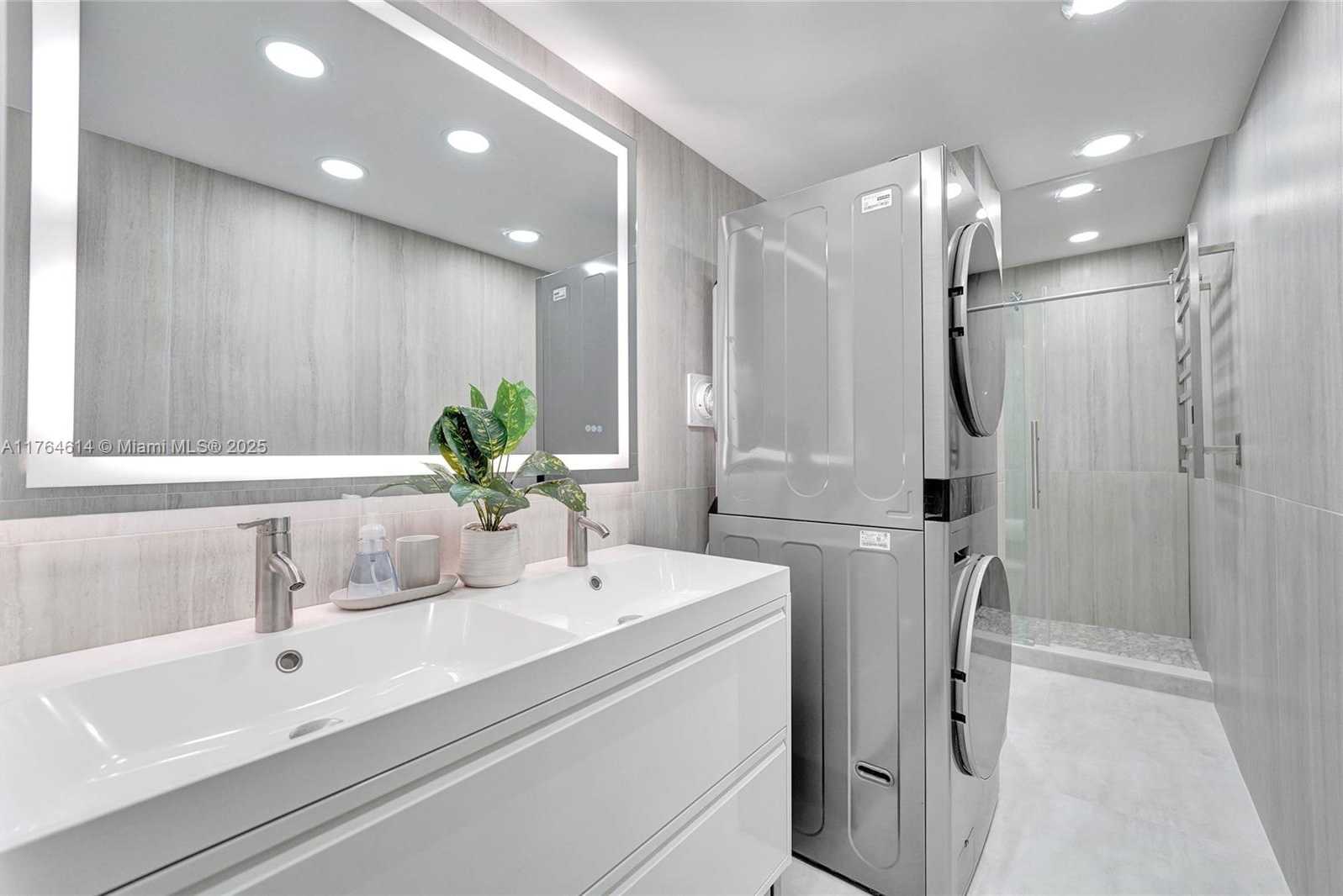 Small Image of 4001 SOUTH OCEAN DR #16P, Hollywood Number 39