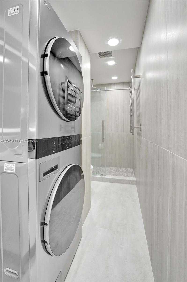 Small Image of 4001 SOUTH OCEAN DR #16P, Hollywood Number 41