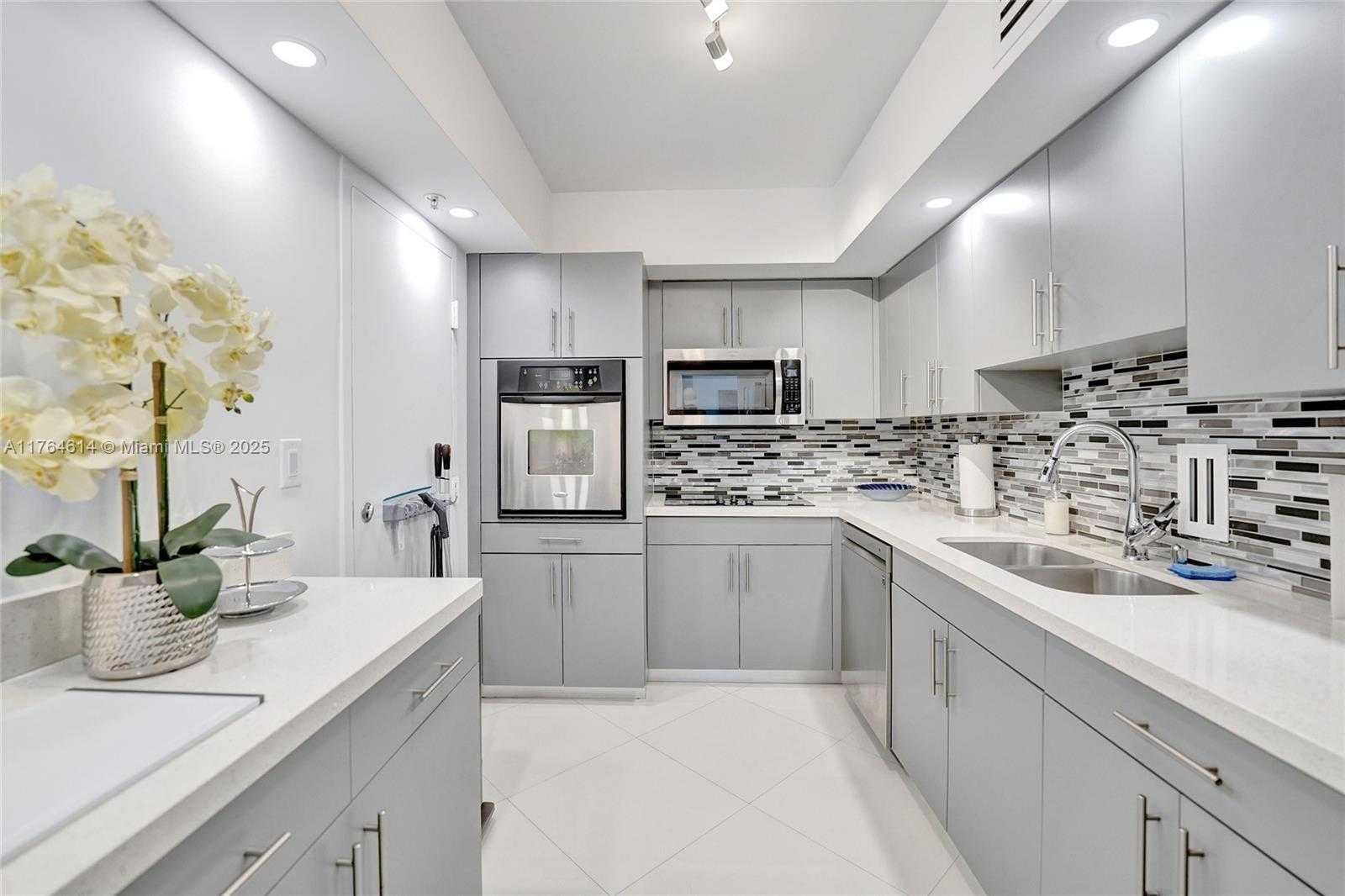 Small Image of 4001 SOUTH OCEAN DR #16P, Hollywood Number 50