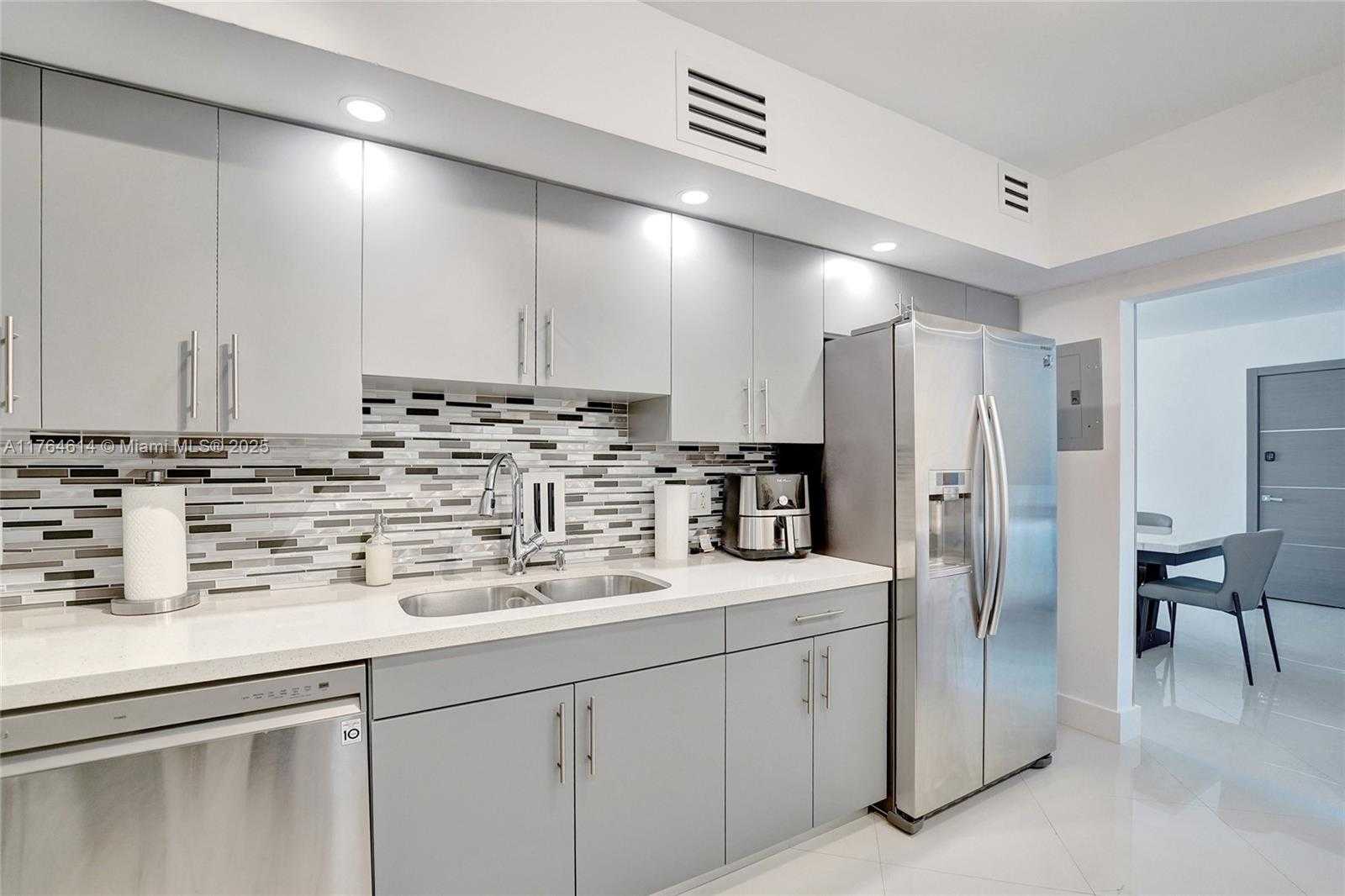 Small Image of 4001 SOUTH OCEAN DR #16P, Hollywood Number 53