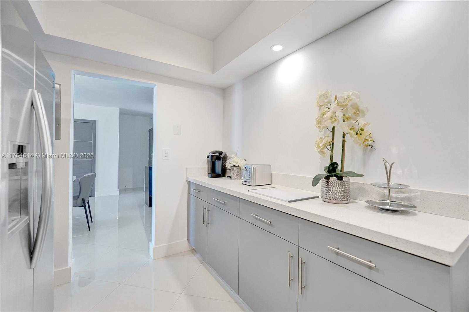 Small Image of 4001 SOUTH OCEAN DR #16P, Hollywood Number 55