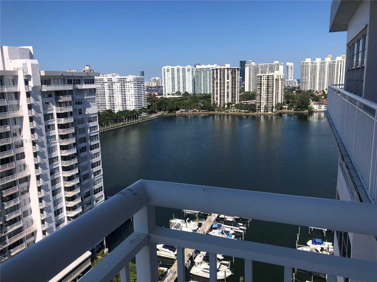 Small Image of 18041 BISCAYNE BLVD #PH02, Aventura Number 17
