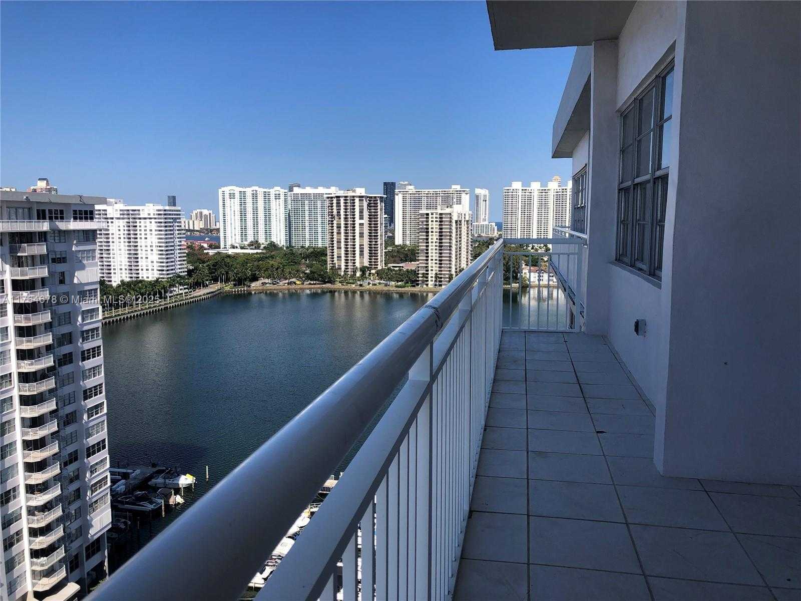 Small Image of 18041 BISCAYNE BLVD #PH02, Aventura Number 18