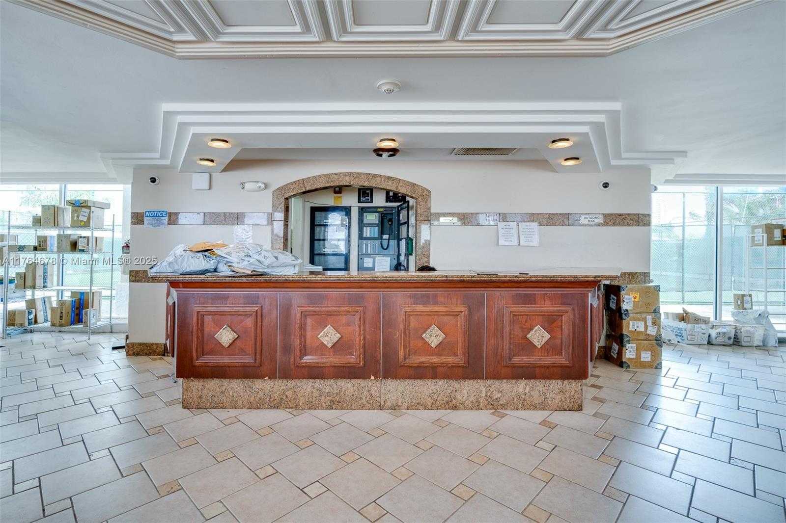 Small Image of 18041 BISCAYNE BLVD #PH02, Aventura Number 24