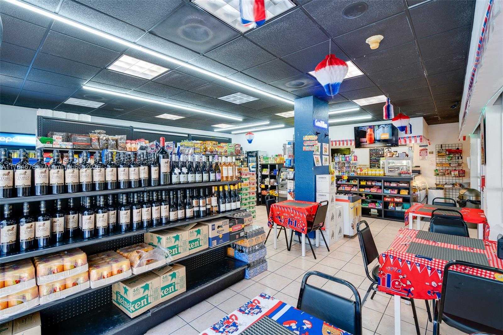 Small Image of 18041 BISCAYNE BLVD #PH02, Aventura Number 26