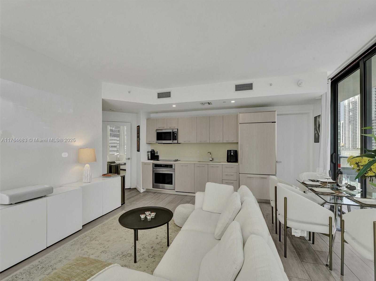 Small Image of 55 SOUTH WEST 9TH ST #1003, Miami Number 10