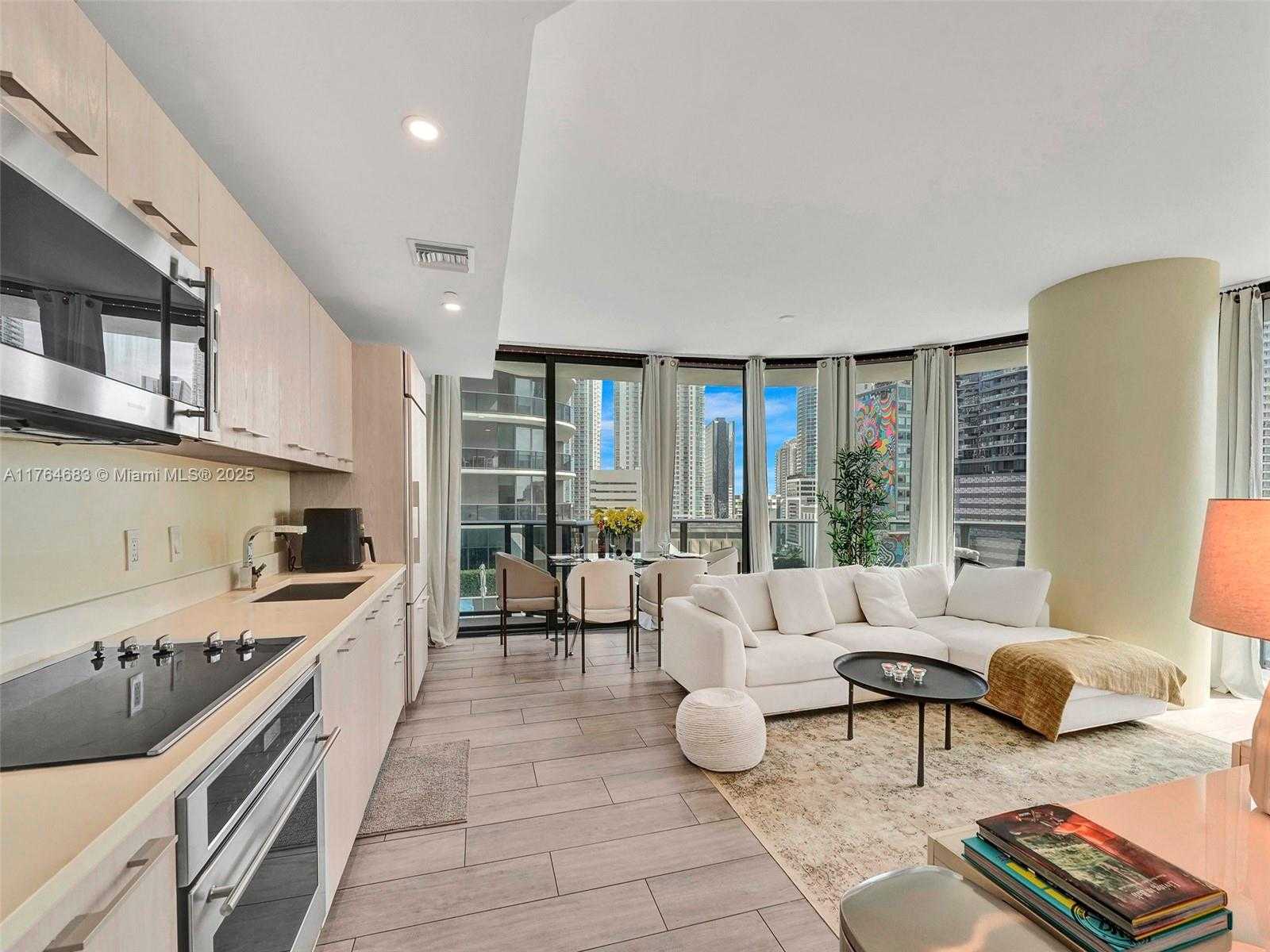 Small Image of 55 SOUTH WEST 9TH ST #1003, Miami Number 3