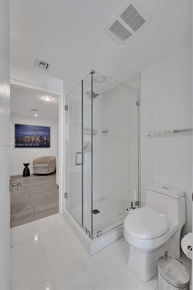 Small Image of 55 SOUTH WEST 9TH ST #1003, Miami Number 51