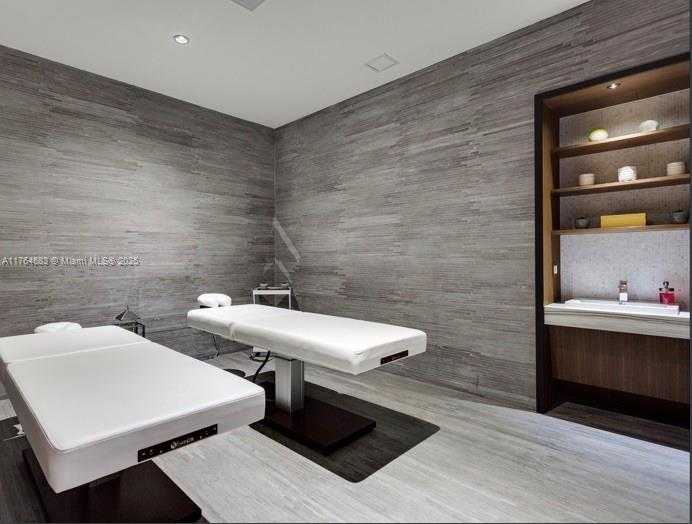 Small Image of 55 SOUTH WEST 9TH ST #1003, Miami Number 61