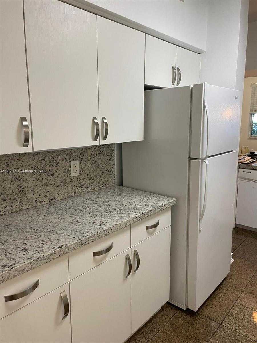 Small Image of 3215 NORTH EAST 184TH ST #14113, Aventura Number 12