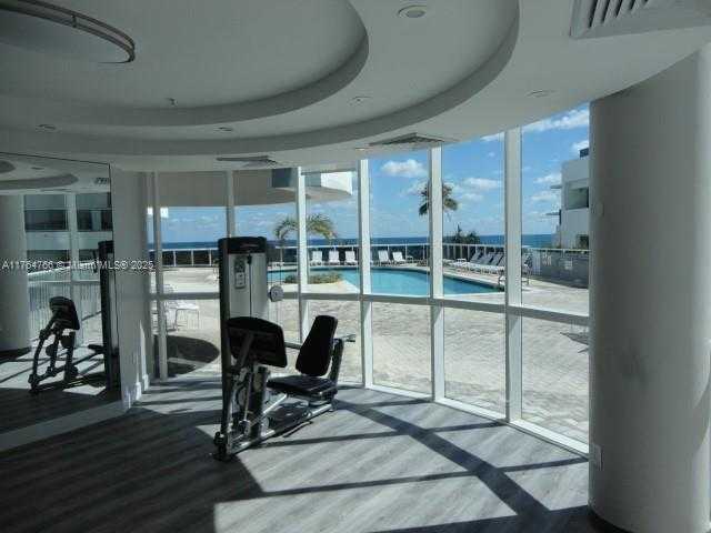 Small Image of 6301 COLLINS AVE #2208, Miami Beach Number 11