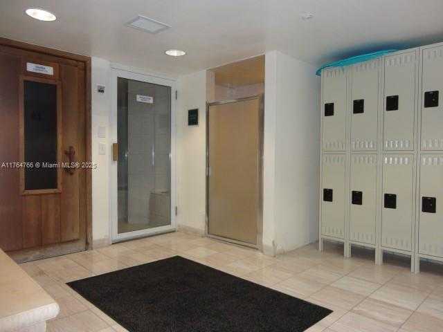Small Image of 6301 COLLINS AVE #2208, Miami Beach Number 12