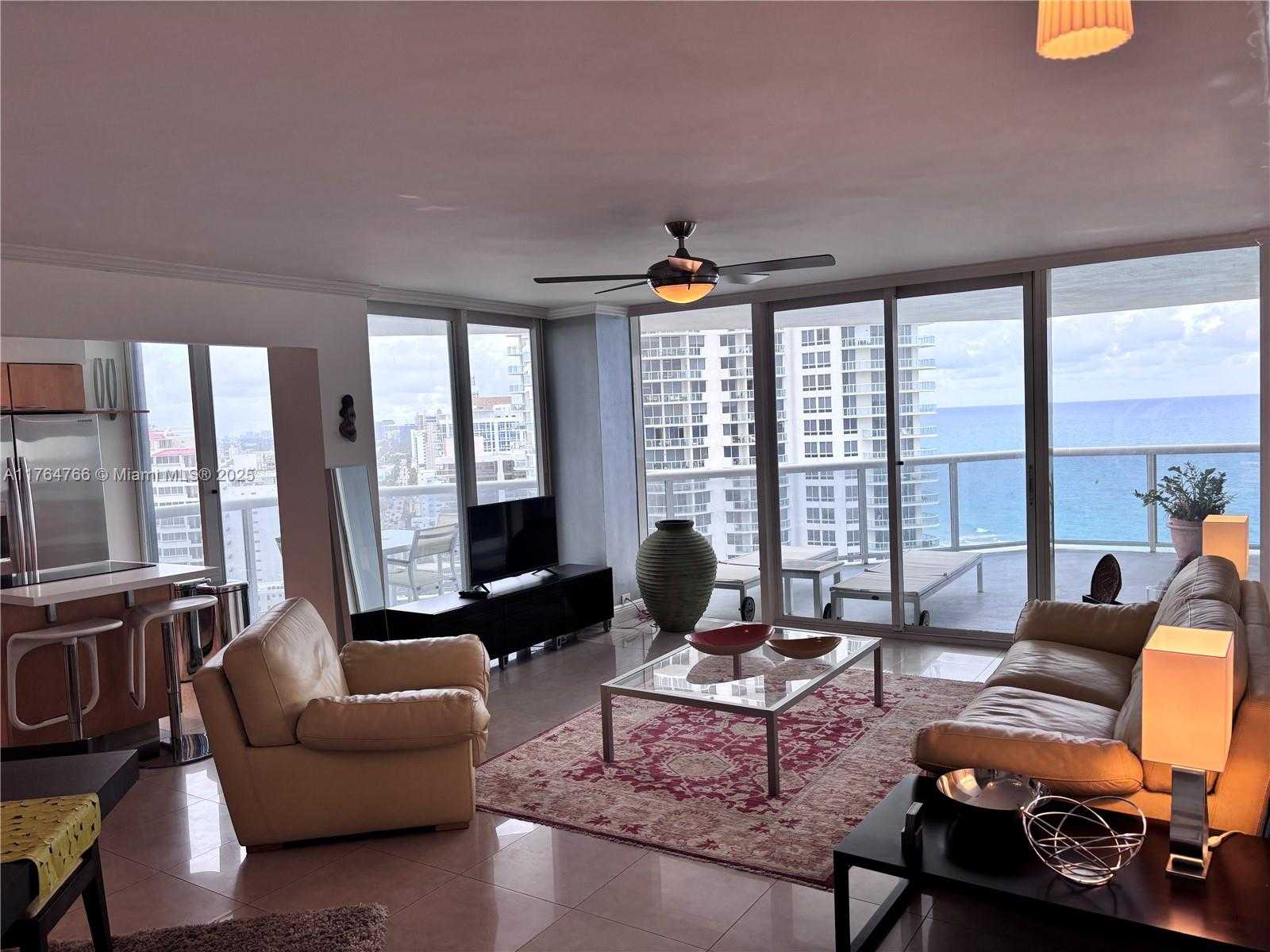 Small Image of 6301 COLLINS AVE #2208, Miami Beach Number 22