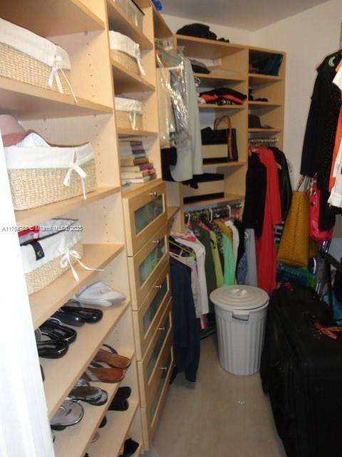Small Image of 6301 COLLINS AVE #2208, Miami Beach Number 35