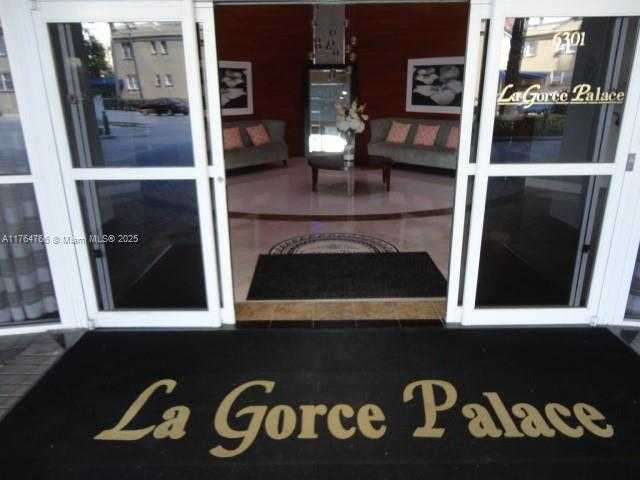 Small Image of 6301 COLLINS AVE #2208, Miami Beach Number 5