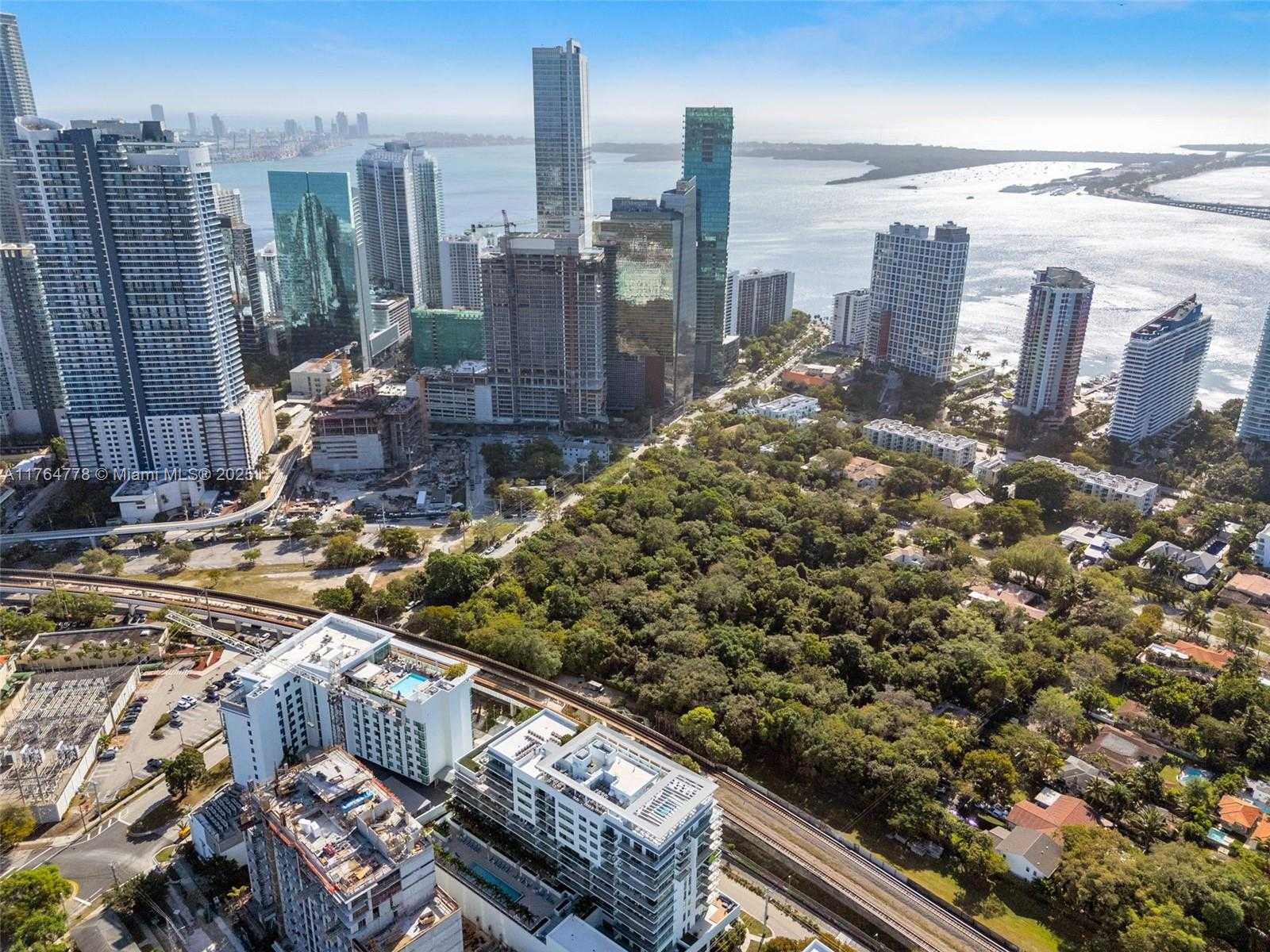 Small Image of 1600 SOUTH WEST 1ST AVE #1008, Miami Number 37