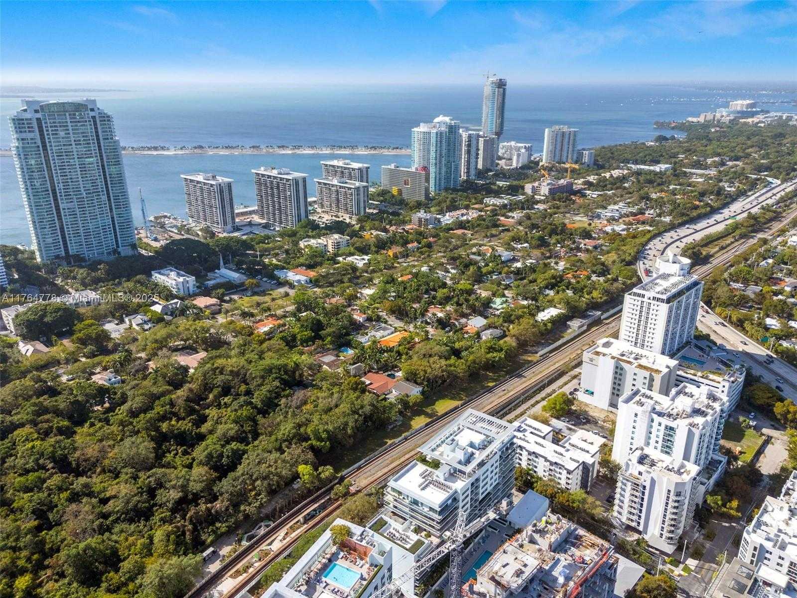 Small Image of 1600 SOUTH WEST 1ST AVE #1008, Miami Number 39