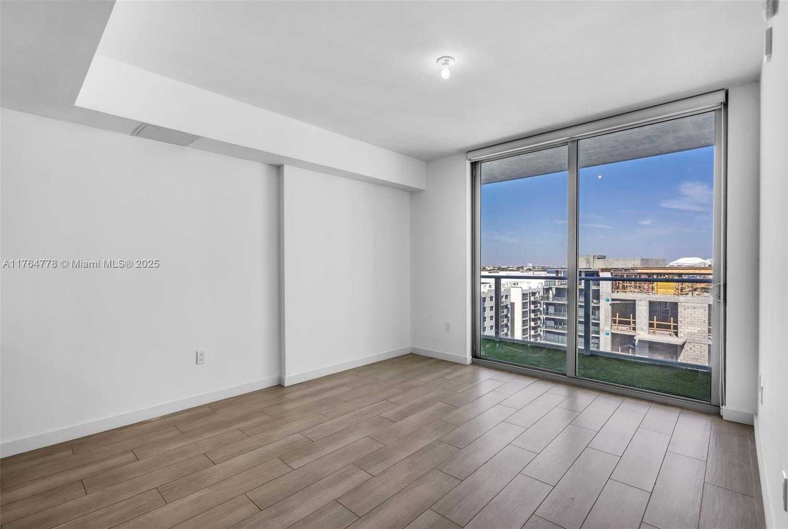 Small Image of 1600 SOUTH WEST 1ST AVE #1008, Miami Number 7