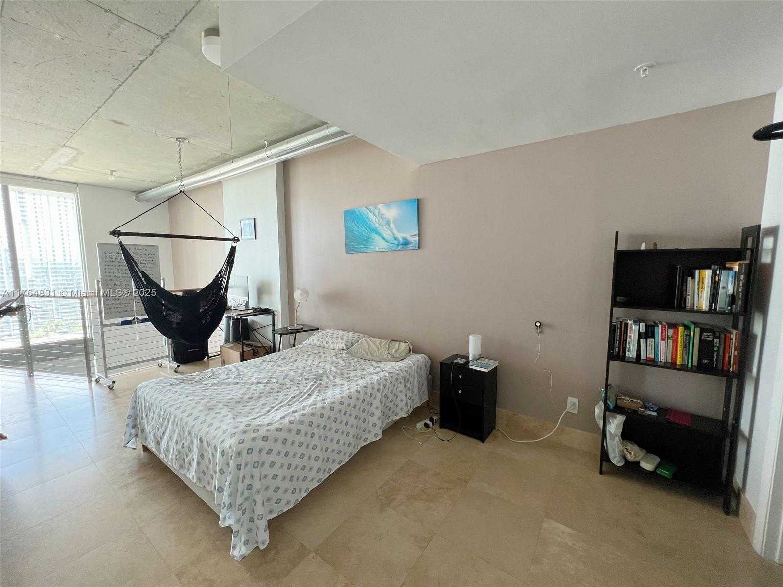 Small Image of 690 SOUTH WEST 1ST CT #3104, Miami Number 12