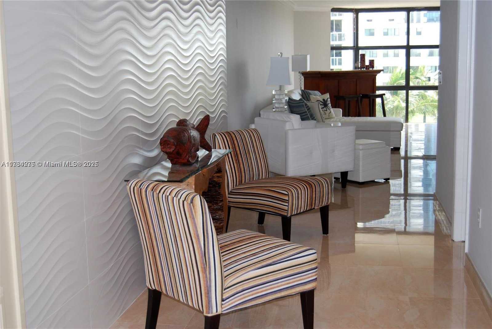 Small Image of 6423 COLLINS AVE #901, Miami Beach Number 10