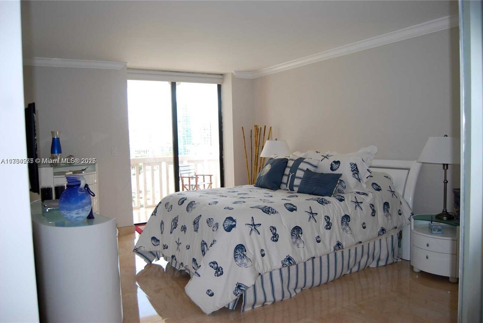 Small Image of 6423 COLLINS AVE #901, Miami Beach Number 11