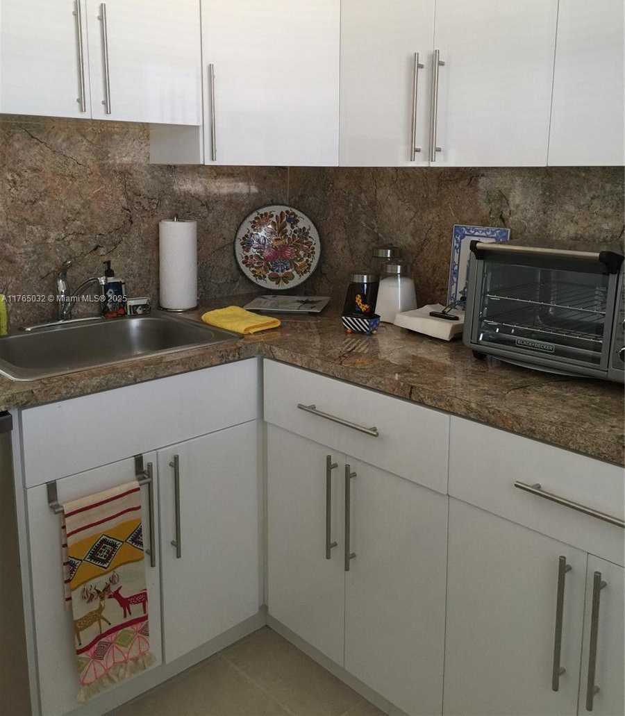 Small Image of 7722 CAMINO REAL #E-415, Miami Number 7