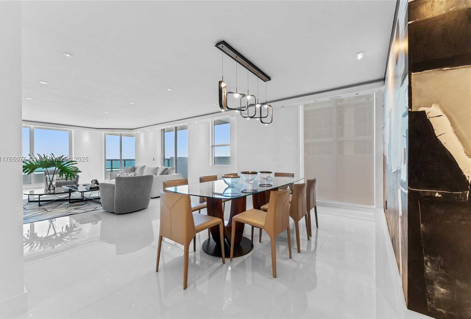 Small Image of 5801 COLLINS AVE #600, Miami Beach Number 6