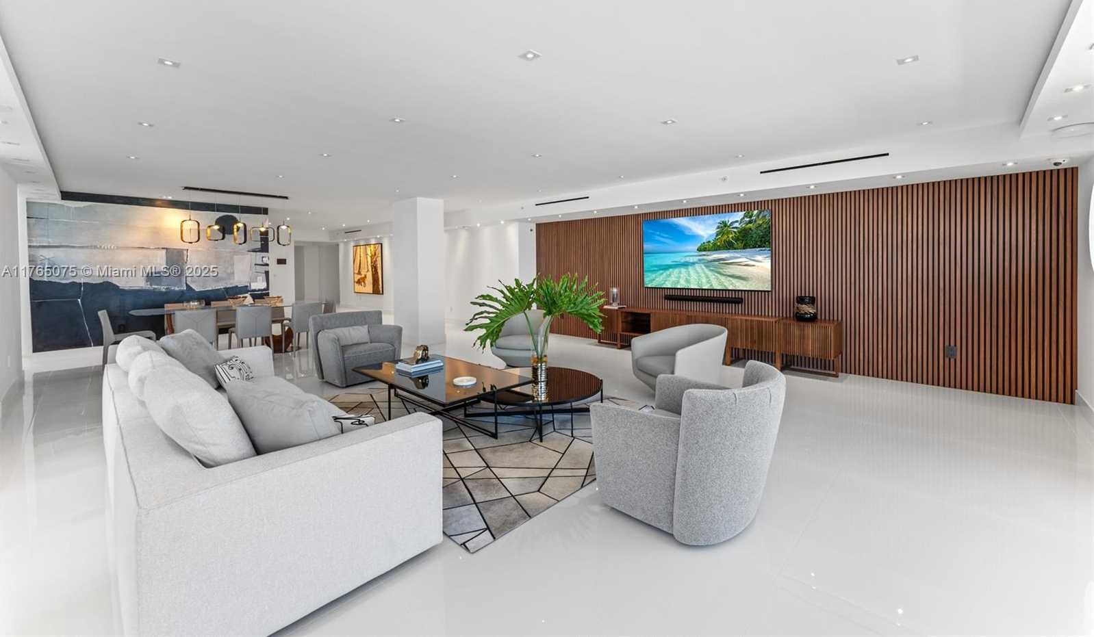 Small Image of 5801 COLLINS AVE #600, Miami Beach Number 7