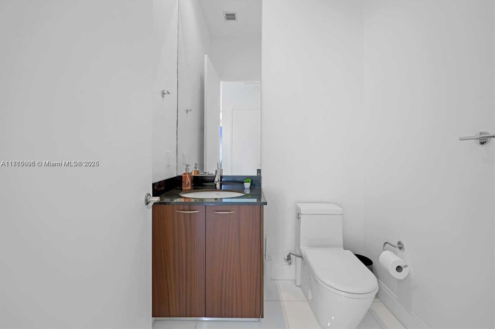 Small Image of 15811 COLLINS #4206, Sunny Isles Beach Number 49