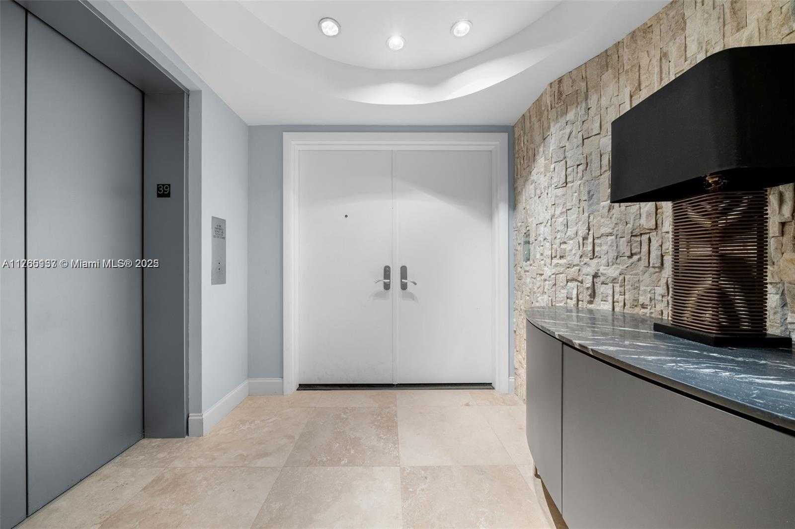 Small Image of 17001 COLLINS AVE #3904, Sunny Isles Beach Number 2