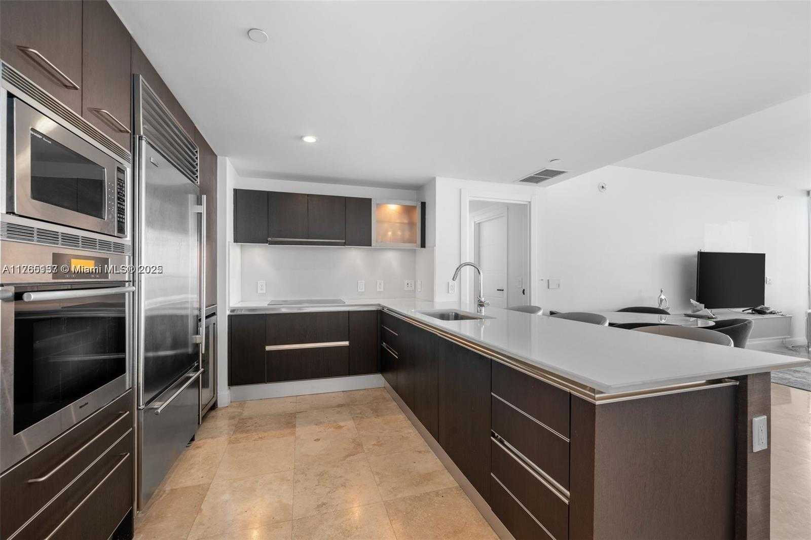 Small Image of 17001 COLLINS AVE #3904, Sunny Isles Beach Number 7