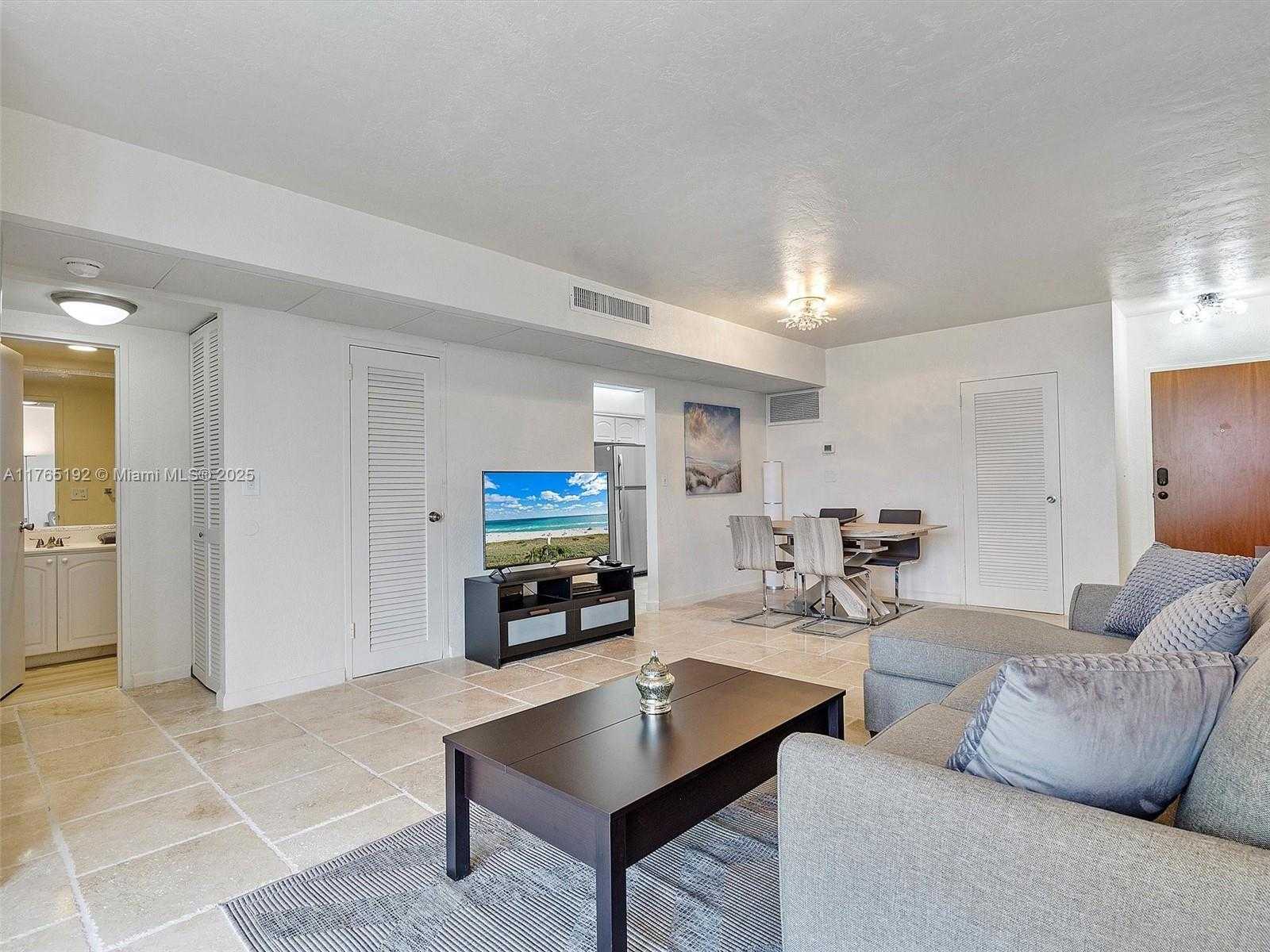 Small Image of 3801 SOUTH OCEAN DR #12S, Hollywood Number 10