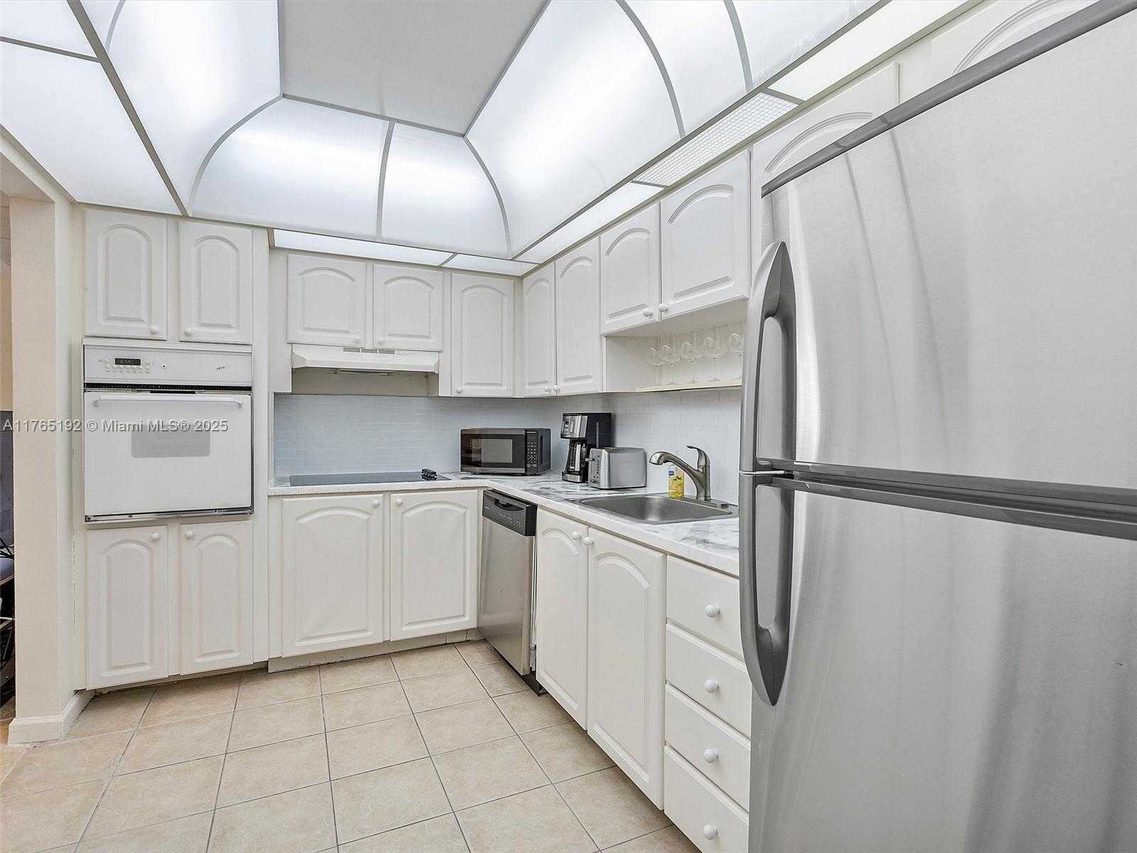 Small Image of 3801 SOUTH OCEAN DR #12S, Hollywood Number 18