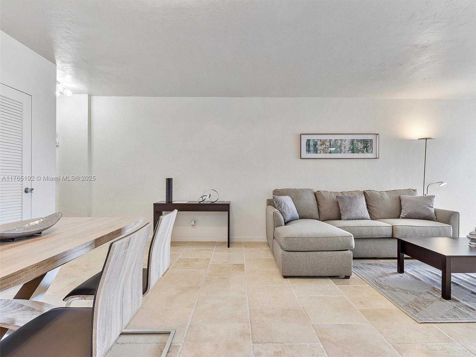 Small Image of 3801 SOUTH OCEAN DR #12S, Hollywood Number 20