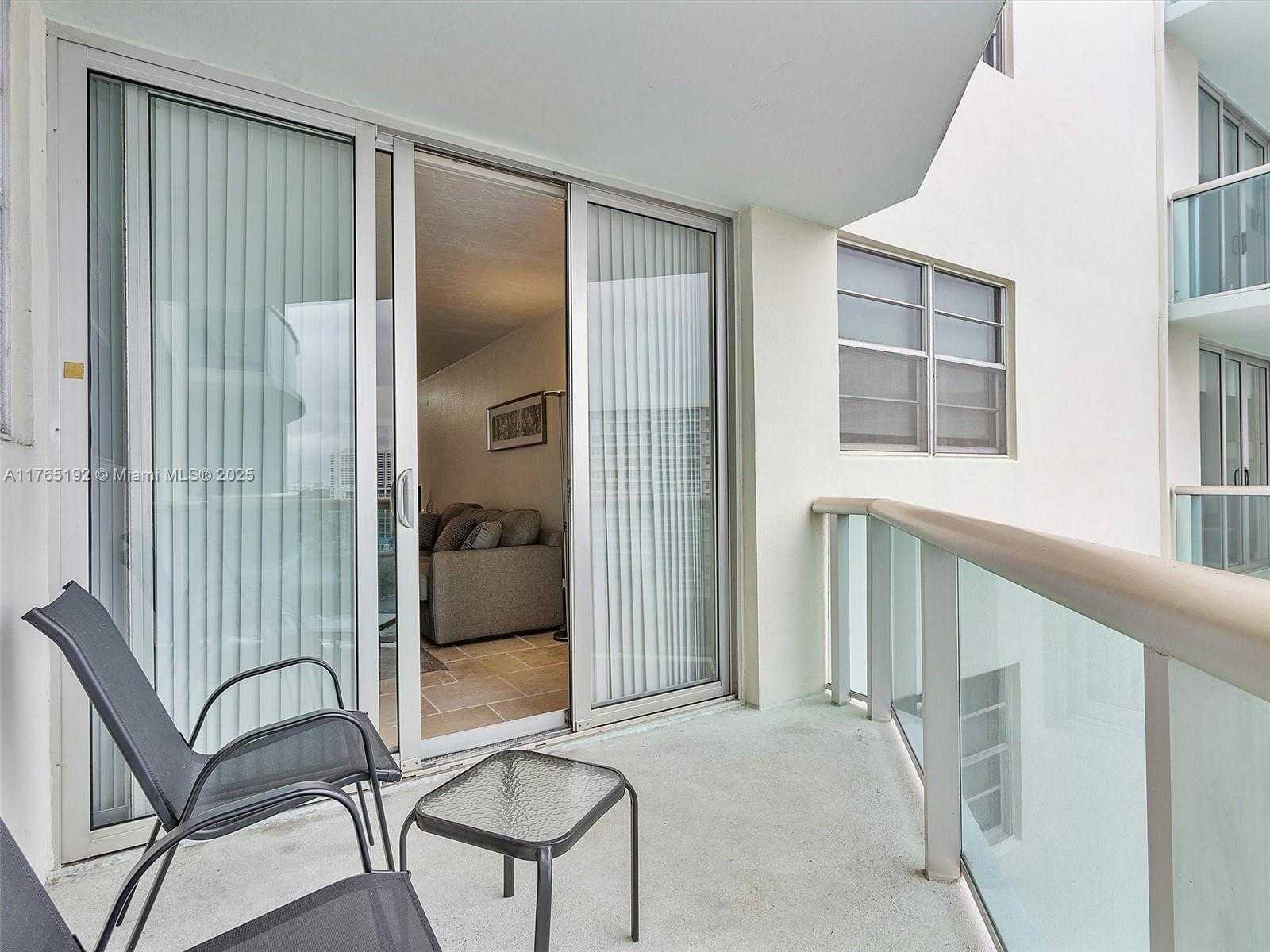 Small Image of 3801 SOUTH OCEAN DR #12S, Hollywood Number 24