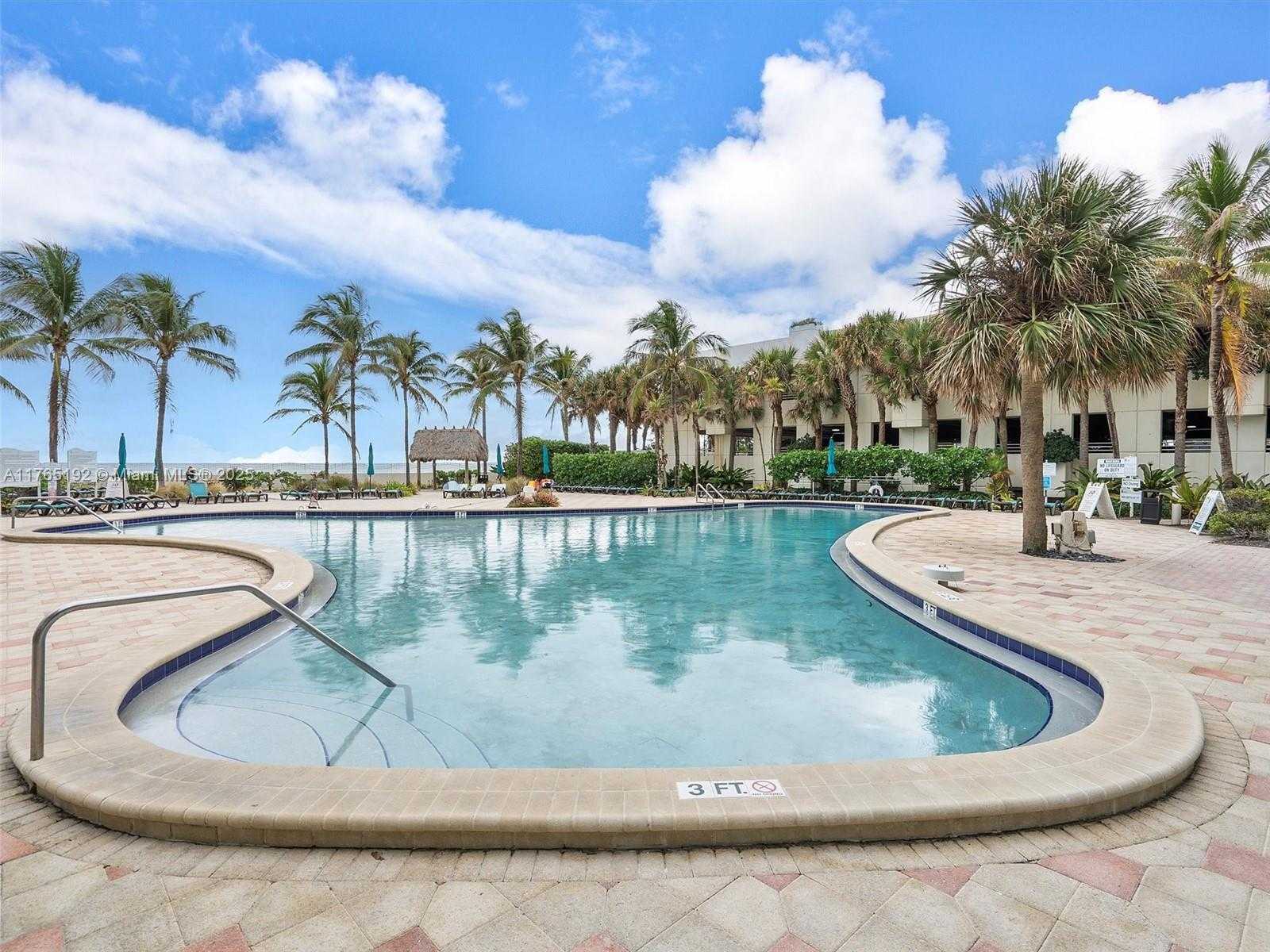 Small Image of 3801 SOUTH OCEAN DR #12S, Hollywood Number 34