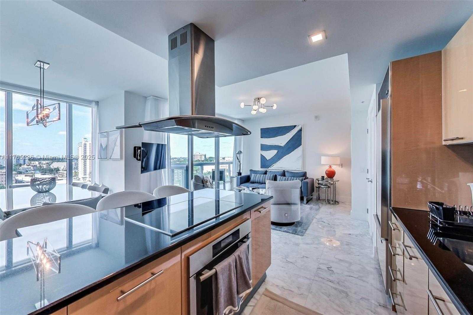 Small Image of 6899 COLLINS AVE #910, Miami Beach Number 14